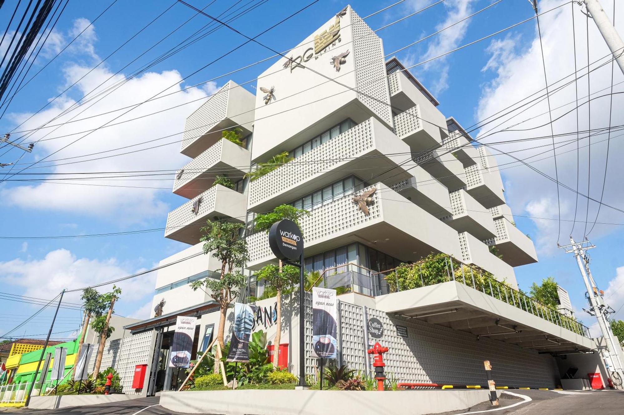 Sans Hotel Rg Living Jogja By Reddoorz Pakualaman Exteriér fotografie