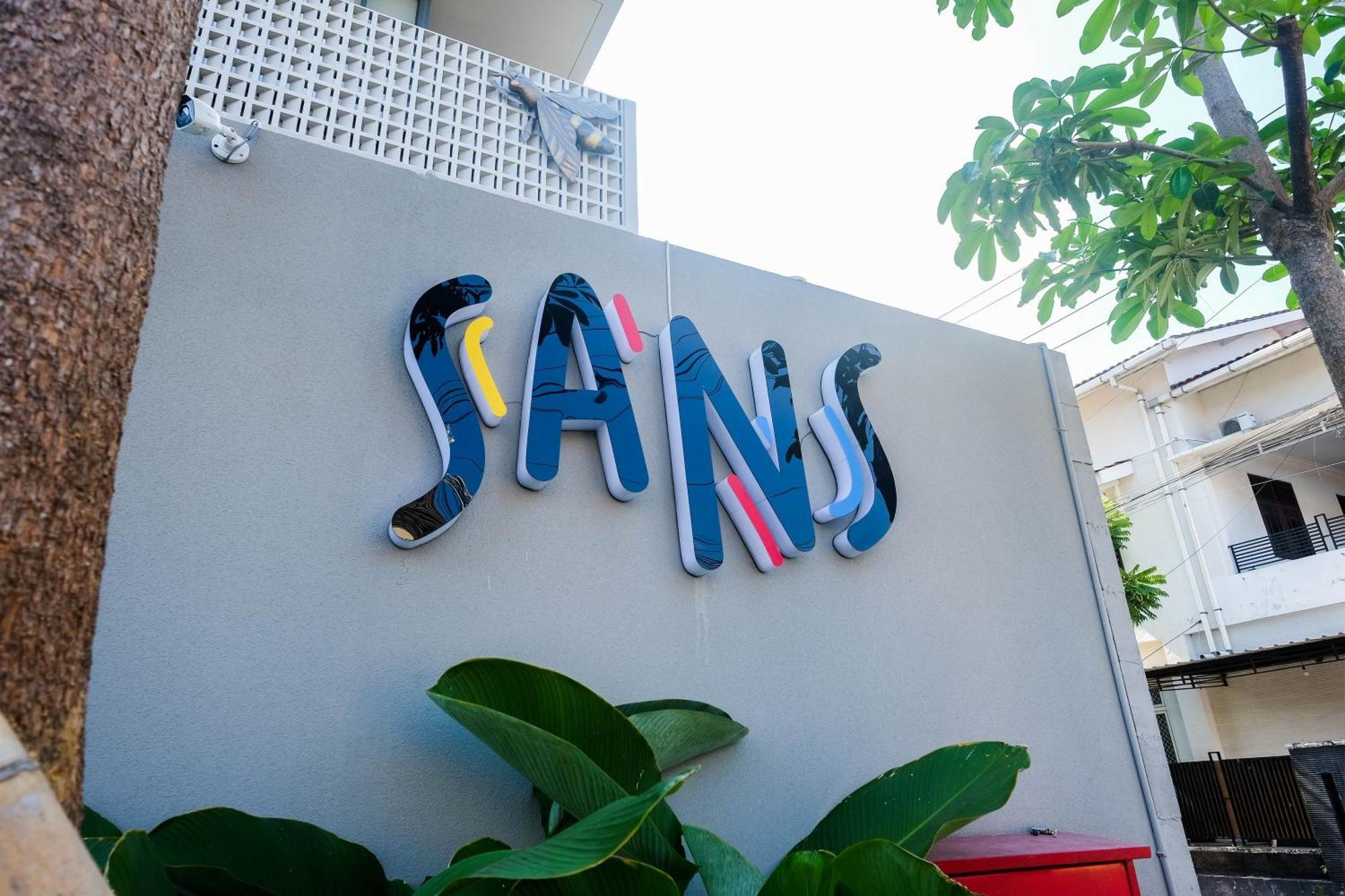 Sans Hotel Rg Living Jogja By Reddoorz Pakualaman Exteriér fotografie