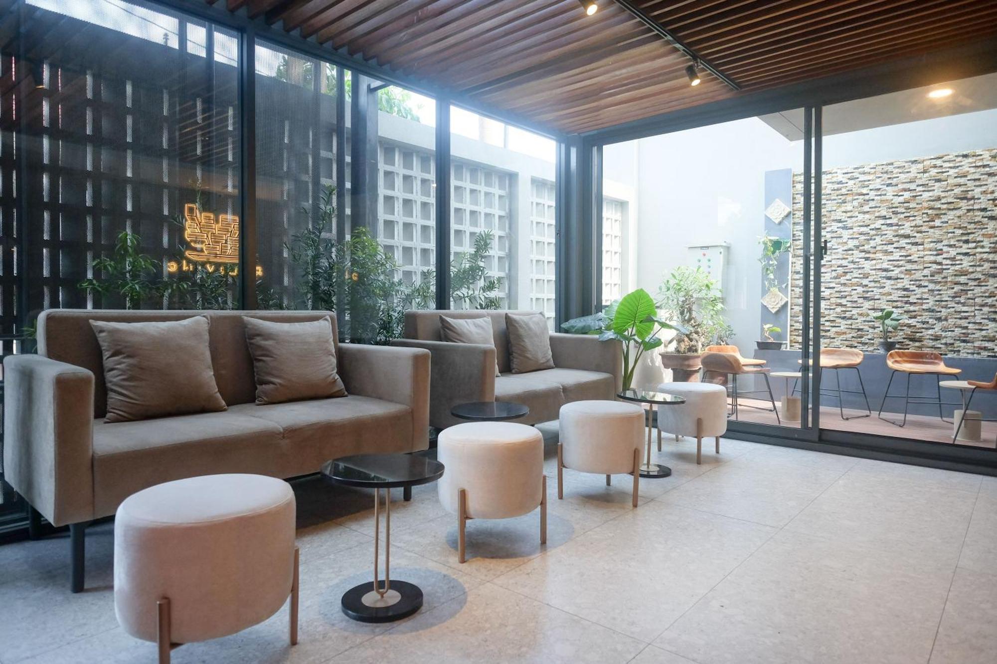 Sans Hotel Rg Living Jogja By Reddoorz Pakualaman Exteriér fotografie